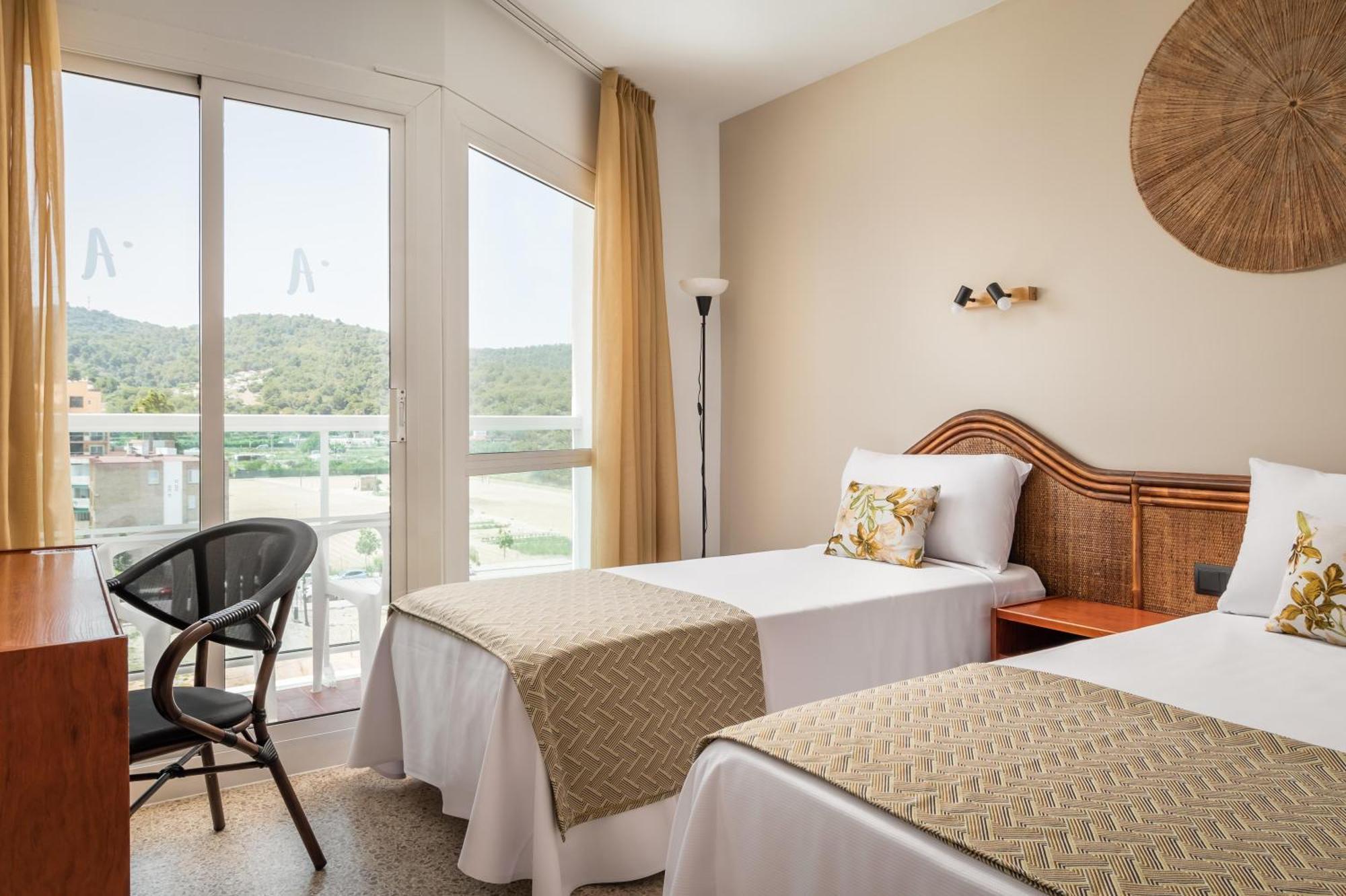 Hotel Cartago Nova By Alegria Malgrat de Mar Luaran gambar
